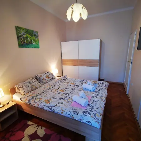 Red Rouz Apartment *